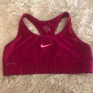 nike pro sports bra